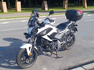 2015 Honda NC 750X, белый, 630000 рублей, вид 2