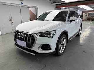 2022 Audi Q3 35 TFSI II (F3), белый, 1879000 рублей, вид 2
