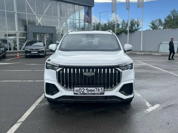 2024 Geely Okavango I Рестайлинг, белый, 3241000 рублей - вид 1