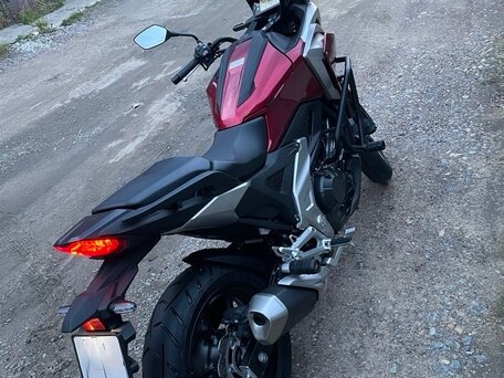 2023 Honda NC 750X, красный, 1150000 рублей, вид 2