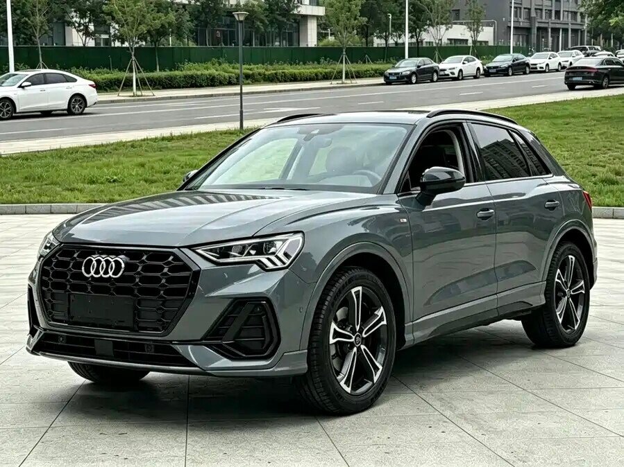 Открыть фотографии: Audi Q3 II (F3)