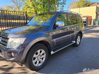 2010 Mitsubishi Pajero IV, серый, 2150000 рублей, вид 2