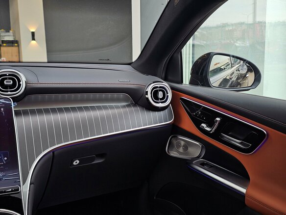 2025 Mercedes-Benz GLC Coupe 300 II (C254), чёрный - вид 36