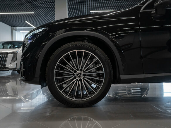 2025 Mercedes-Benz GLC 300 II (X254), чёрный - вид 25