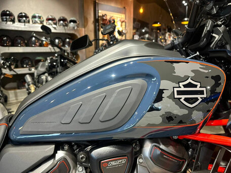 2025 Harley-Davidson CVO Pan America, синий, 4400000 рублей, вид 5