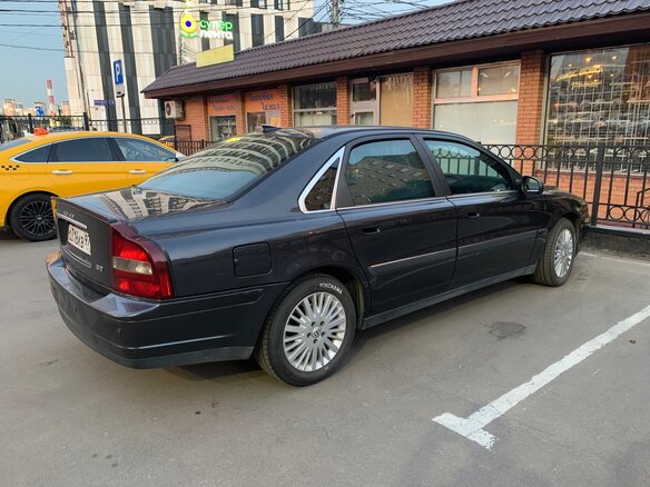 2000 Volvo S80 I, чёрный, 700000 рублей - вид 5