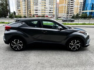 2017 Toyota C-HR I, серый, 1800000 рублей, вид 5
