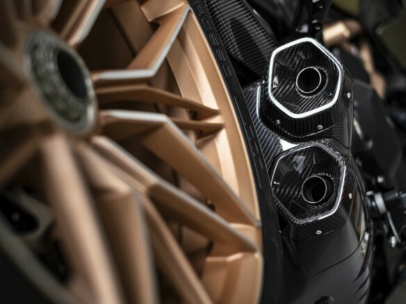 2021 Ducati Diavel 1260 S, зелёный, 12750000 рублей - вид 7