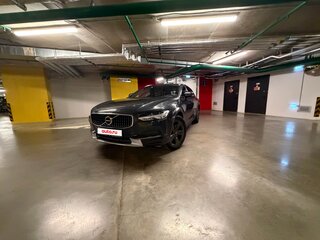 2018 Volvo V90 Cross Country I, серый, 3690000 рублей, вид 4