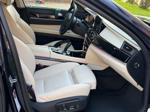 2012 BMW 7 серии Long 740Li xDrive V (F01/F02/F04) Рестайлинг, синий, 1900000 рублей - вид 25