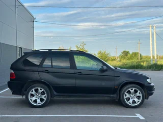 Нашли авто BMW X5