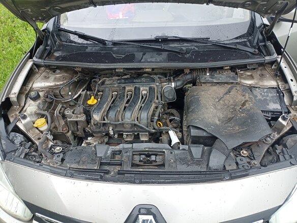 2011 Renault Fluence I, бежевый, 500000 рублей - вид 7