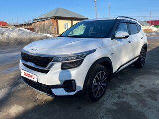 2022 Kia Seltos I Рестайлинг, белый, 2800000 рублей, вид 1