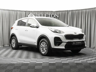 2018 Kia Sportage IV Рестайлинг, белый, 1650000 рублей, вид 2