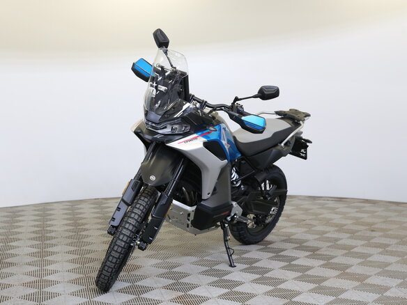 2026 CFMoto 800MT-X, чёрный - вид 7