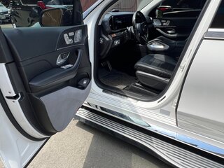 2020 Mercedes-Benz GLS 580 II (X167), чёрный, 9000000 рублей, вид 5