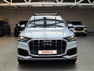 2020 Audi Q7 55 TFSI II (4M) Рестайлинг, белый, 4970000 рублей, вид 2