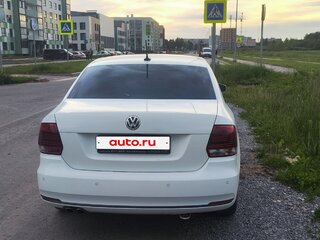2019 Volkswagen Polo V Рестайлинг, белый, 1450000 рублей, вид 3