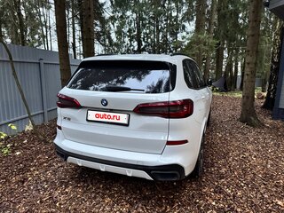 2018 BMW X5 40i IV (G05/G18), белый, 5800000 рублей, вид 5