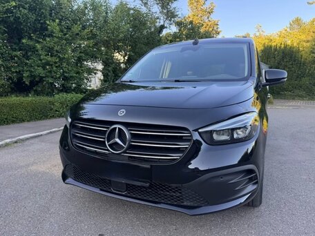 2022 Mercedes-Benz T-Класс 180 d, чёрный, 2755000 рублей, вид 2