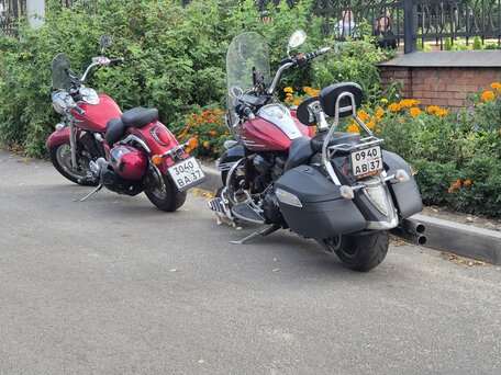 2003 Honda Shadow 750, красный, 450000 рублей, вид 2