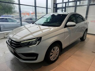2024 Lada (ВАЗ) Vesta I Рестайлинг (NG), белый, 1230000 рублей, вид 4