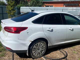 2017 Ford Focus III Рестайлинг, белый, 800000 рублей, вид 4
