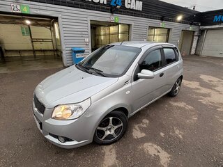 2008 Chevrolet Aveo I Рестайлинг, серебристый, 425000 рублей, вид 1