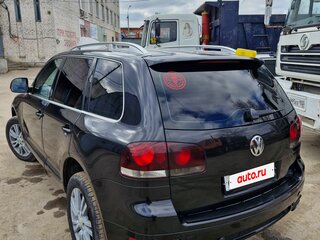 2008 Volkswagen Touareg I Рестайлинг, чёрный, 990000 рублей, вид 2