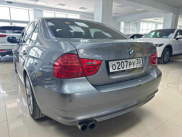 2010 BMW 3 серии 325i V (E90/E91/E92/E93) Рестайлинг, серый - вид 6