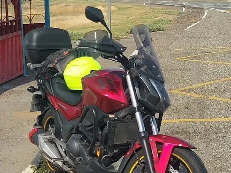 2020 Honda NC 750S, пурпурный, 775000 рублей, вид 2