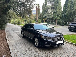 2016 Volkswagen Passat (North America and China) I Рестайлинг, чёрный, 1950000 рублей, вид 5