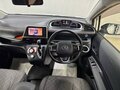 2016 Toyota Sienta II, белый, 1550000 рублей - вид 11