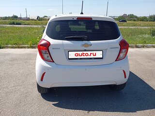 2018 Chevrolet Spark IV Рестайлинг, белый, 990000 рублей, вид 4