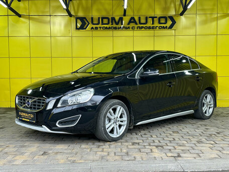 Volvo S60 II