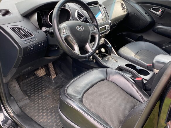 2012 Hyundai ix35 I, чёрный - вид 8