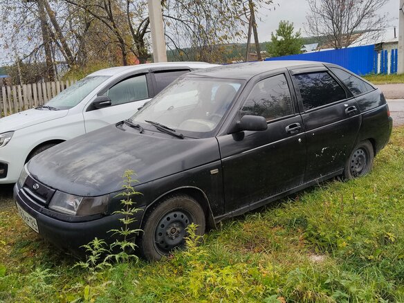 2006 Lada (ВАЗ) 2112, чёрный, 150000 рублей