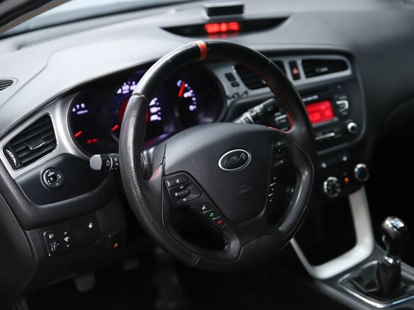 2014 Kia Ceed II, серый, 850000 рублей - вид 12