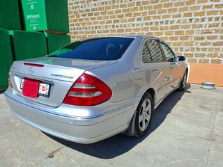 2004 Mercedes-Benz E-Класс 200 III (W211, S211), серый, 1000000 рублей, вид 2