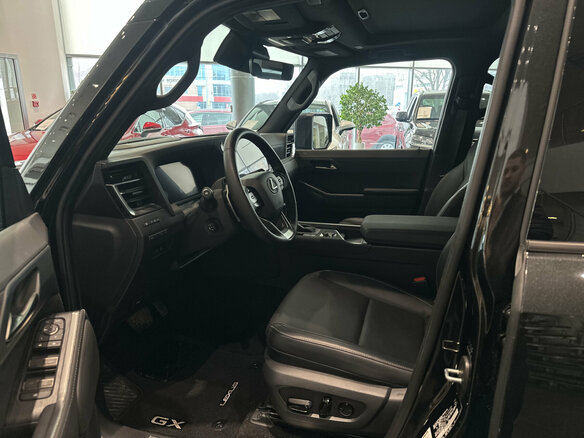2024 Lexus GX 550 III, чёрный, 12700000 рублей - вид 15