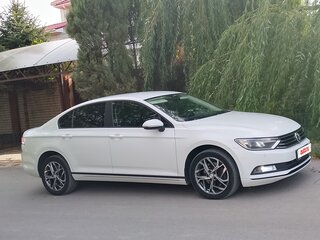 2016 Volkswagen Passat B8, белый, 1650000 рублей, вид 4