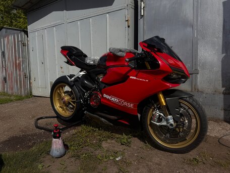 2012 Ducati 1199 Panigale, красный, 950000 рублей, вид 3