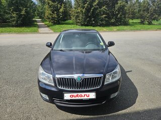 2013 Skoda Octavia II (A5) Рестайлинг, чёрный, 1200000 рублей, вид 1