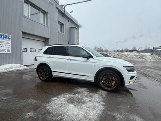 2019 Volkswagen Tiguan II, белый, 2300000 рублей, вид 5