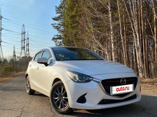 2017 Mazda Demio IV (DJ), белый, 980000 рублей, вид 2