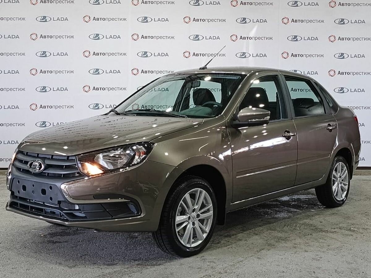 Открыть фотографии: Lada (ВАЗ) Granta I Рестайлинг