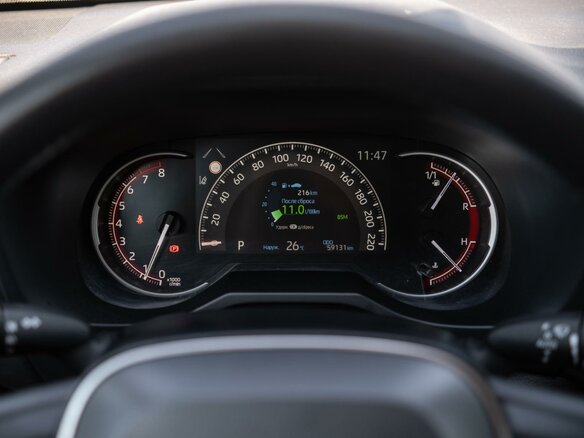 2020 Toyota RAV4 V (XA50), белый, 3599000 рублей - вид 19