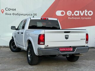 2023 Ram 1500 Quad Cab IV (DS/DJ), белый, 4090000 рублей, вид 4