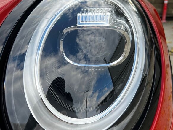 2020 Mini Hatch Cooper III (F55/F56) Рестайлинг, оранжевый, 2000000 рублей - вид 12