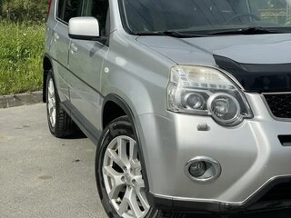 2011 Nissan X-Trail II Рестайлинг, серебристый, 1150000 рублей, вид 1